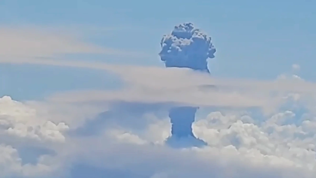 Ruang volcano